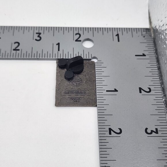 Disney Pin Trading Dragon Figment Black and White Snapshot 2011 Limited Release - Picture 3 of 3